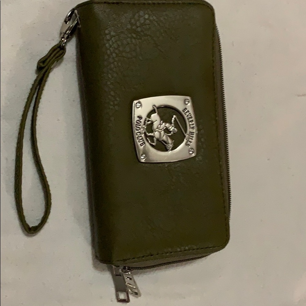 Like Robinson wristlet wallet